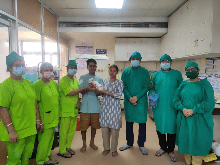 ৭৮০ গ্রামের নবজাতকের অলৌকিক জীবন! আইজিএম হাসপাতালে ২৬ সপ্তাহের নবজাতককে বাঁচালেন চিকিৎসকরা