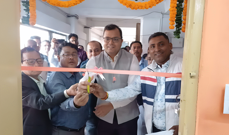 পশ্চিম ত্রিপুরা জেলাশাসক কার্যালয়ে ডিএম অফিস রিক্রেয়েশন ক্লাবের বর্ণাঢ্য উদ্বোধন