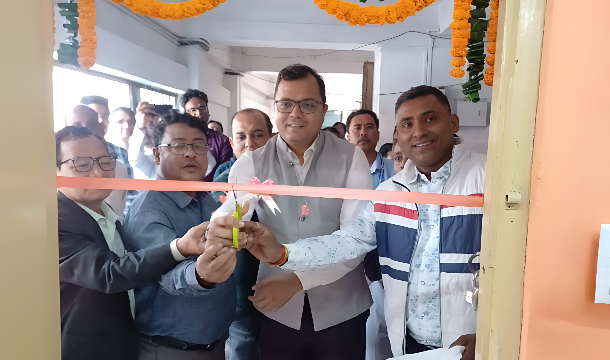 পশ্চিম ত্রিপুরা জেলাশাসক কার্যালয়ে ডিএম অফিস রিক্রেয়েশন ক্লাবের বর্ণাঢ্য উদ্বোধন